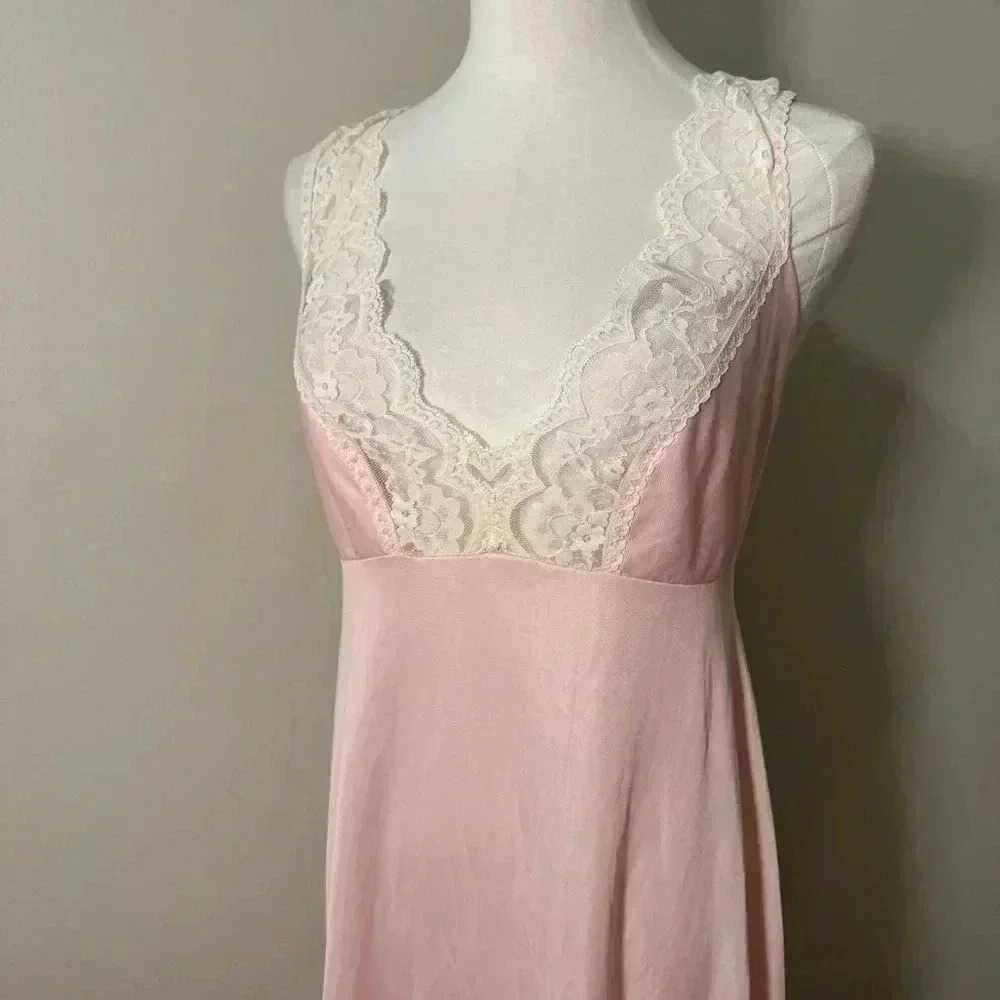 Dreamy vintage ballet pink nylon lace slip dress M - Picture 2 of 5